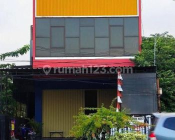 Dijual ruko + kost 9 kmr di jl A.Yani Karawang STRATEGIS