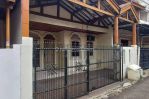 thumbnail-rumah-di-tebet-jakarta-selatan-2-lantai-shm-1