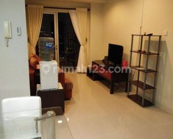 Sewa Apartemen Cosmo Mansion Jakarta Pusat 2 BR Fully Furnished