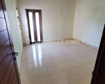 Rumah 2 lantai Cikini Bintaro