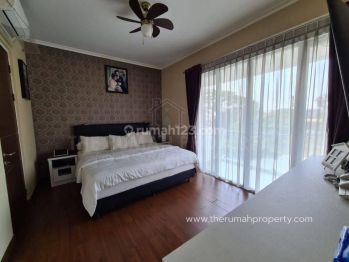 Rumah Cantik Siap Huni One Gate System Dekat Tol Brigif di Cinere Depok