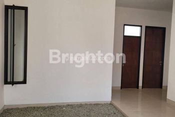 Rumah Gress dengan View Sawah