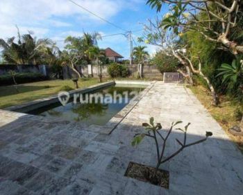 Rent Rumah: For Rent Long Term
