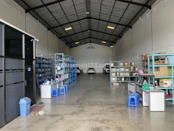 Gudang siap pakai surimulia margomulyo