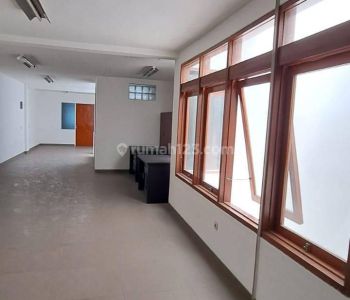 Ruko Strategis Siap Pakai di Sudirman Bandung