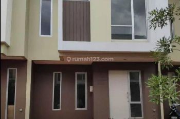 Rumah bagus siap huni di Cluster Malibu Coral Gading Serpong