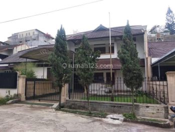 Rumah bagus siap huni kawasan elite bandung utara