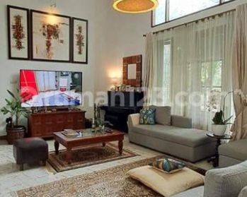 Rumah Mewah Siap Huni 2 Lantai di Bintaro Jaya Sektor 8