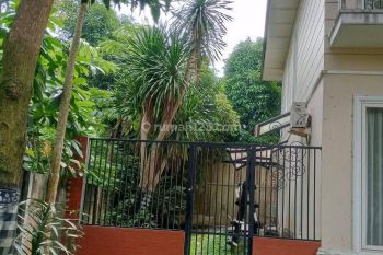 Dijual rumah 2 lt di BSD Tanggerang 14x20 Harga :3,9M   dny