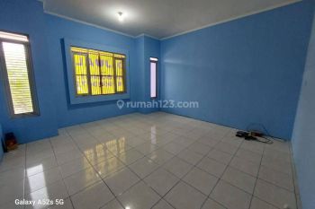 Ruko Siap Pakai di Taman Holis Indah Thi 2