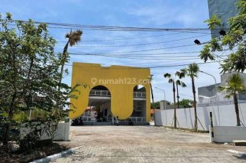 Tempat Usaha Di Merr Nol jalan, Hadap Timur