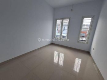 Wilson Rumah siap huni uk 6x13 dalam cluster poris indah