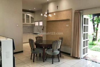 Sewa Rumah 2 Lantai Tatar Pitaloka Kota Baru Parahyangan Bandung