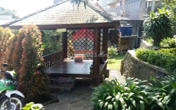 Tanah Plus Kostan Dan Guest House Lokasi . Jln. Sukawengi Jatinangaor