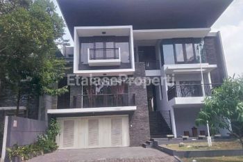 Dijual Rumah 2 Lantai Siap Huni di Royal Park, Citraland Surabaya