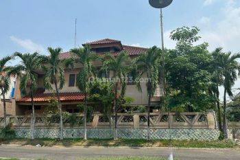 Rumah Murah 2 Lantai Hook Minimalis Modern Furnish Siap Huni Dekat Gwalk Di
