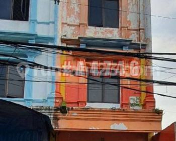 A4746 Ruko Klampis Arief Rahman Hakim Nol Jalan Raya Dekat Merr