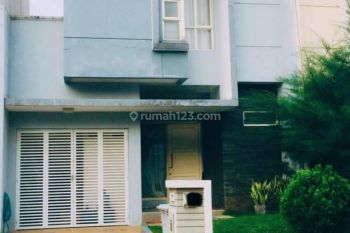 Rumah minimalsi modern siap huni summarecon