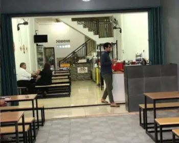 Ukuran 4.5 x 18 Bangunan 2 1/2 Lantai Lt. 3 Full Dak Ready Roof Top