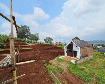 Kavling Indah di Padalarang, Air Berlimpah, View Kota Bandung