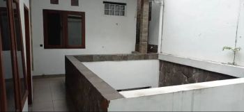 disewa ruko 2 lantai bagus terawat siap pakai mainroad gatot subroto