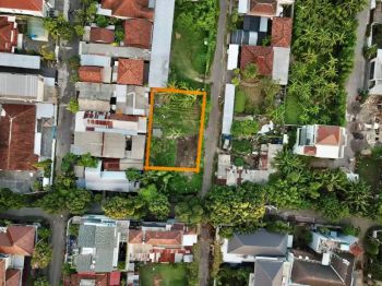 Tanah dg luas tanah 500m2 di kawasan jl laksamana denpasar