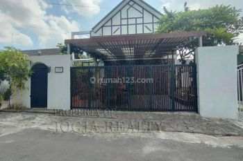 Rumah Dijual Jln Palagan Ngaglik Sleman Jogja.TERBAIK FURNISHED!!