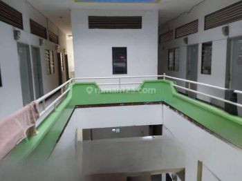 Ruang usaha Kos di Babakan Jeruk , Bandung 300 M Bagus SHM