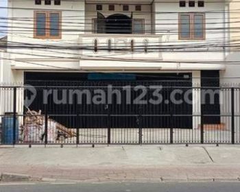 Rmh 2 Lt. Plus tempat usaha,rawamangun