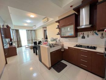 2 BR 1 Bath Empire Kemang Village 73 m²
