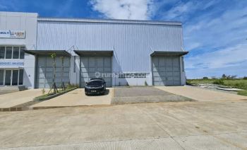 Pergudangan di Makassar, Titanium Smart Warehouse