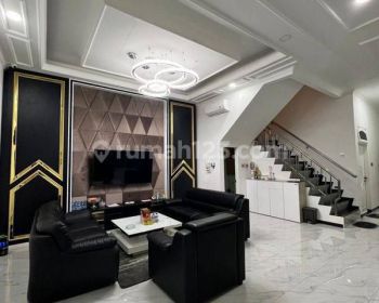 Jual Cepat rumah 5 Lantai di Angke Semi Furnished