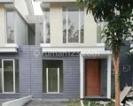 thumbnail-rumah-semi-furnished-northwest-park-lake-citraland-surabaya-barat-0