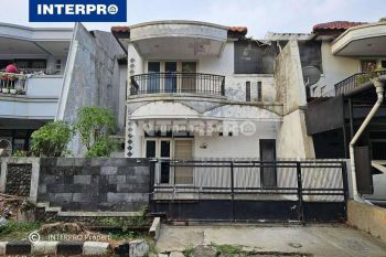 Rumah Hitung Tanah di Permata Buana Dalam Cluster Aman Banjir