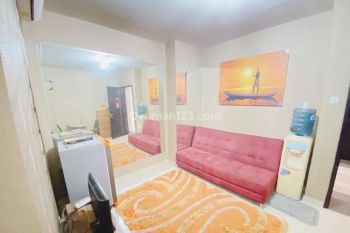Disewakan Apartemen Cosmo Residence 1 Bedroom Lantai Tengah Furnished