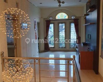 Rumah Cantik Full Furnish di Komplek Nusa Hijau Cimahi Tengah