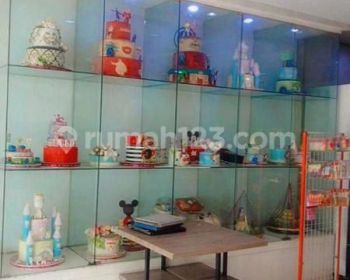 Di Bawah Pasaran 5 x 32 @ Ciputat Raya