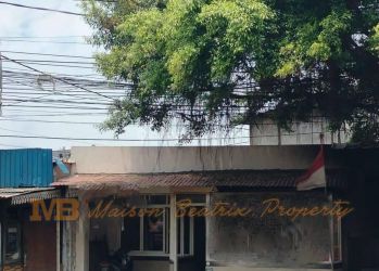 Dijual Tempat Usaha Lokasi Sangat Strategis Di Pinggir Jalan Raya