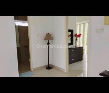 Disewakan Rumah Eastcoast Park Surabaya Hen.b614