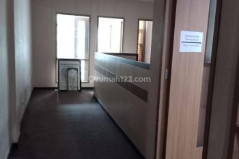 Rumah 3lt Siap Pakai Strategis di Kelapa Gading Jakarta Utara