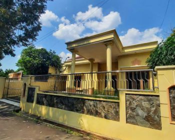 Dijual Rumah di Durian Banyumanik Semarang