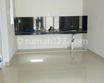 RUMAH EXCLUSIVE 2 LANTAI DI JL BINTARA XI DEKAT TOL JORR PD KOPI