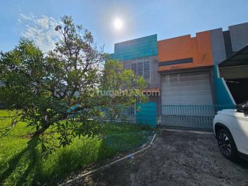 Disewakan Jarang Ada Gudang Tekno Hadap Timur Kondisi Bagus