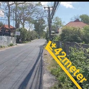 Tanah area prime di jalan utama Dharmawangsa Nusa Dua