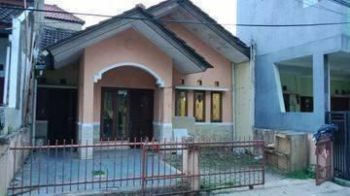 RUMAH STRATEGIS DI ANTAPANI DKT PUSAT KOTA, BISNIS, PERKANTORAN