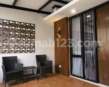Rumah cantik siap huni cluster terdepan Sentul city