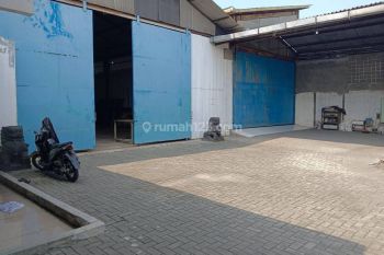 Gudang Induastri DiJatake, Tangerang, Banten