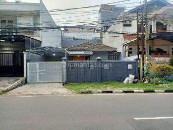 Disewa Rumah Standard Kelapa Gading Uku 10x20 Pinggir Jalan Cocok Buat Tempat