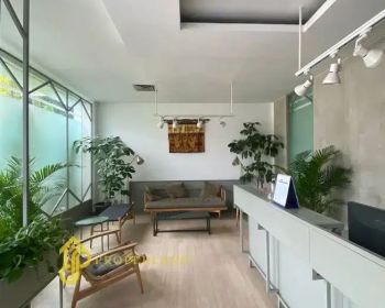 Dijual murah Gedung kantor di area komersil at Cilandak Jaksel