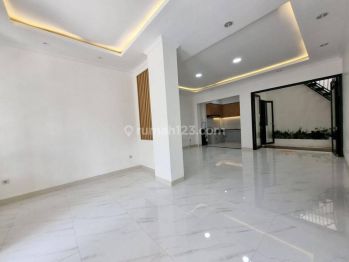 Rumah Mewah Kondisi Baru Dengan Lingkungan Asri Dan Hunian Nyaman